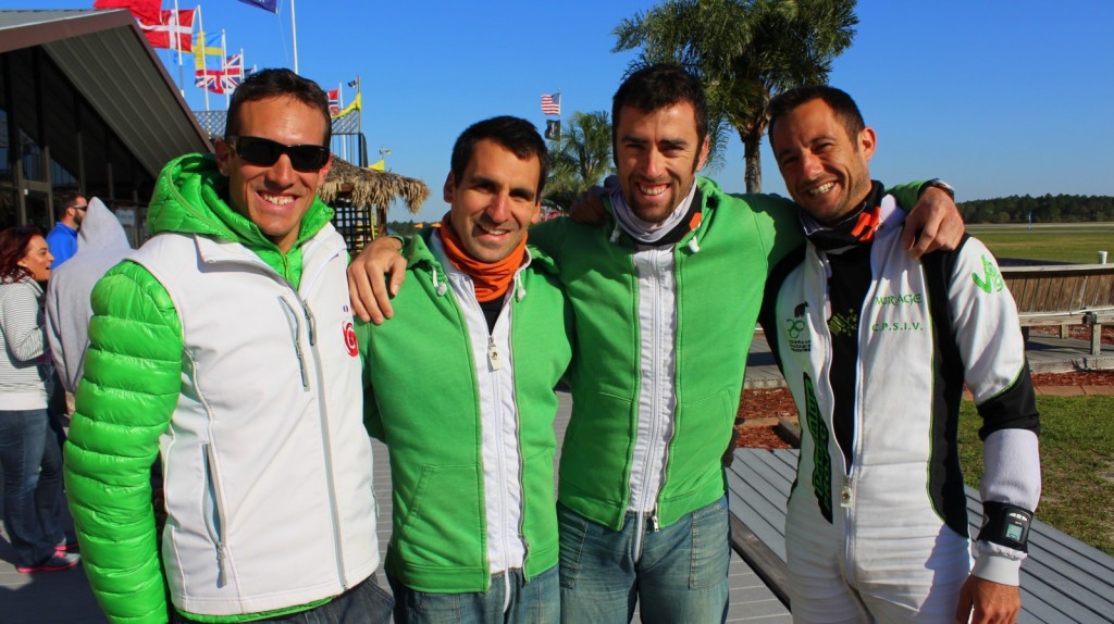 L'équipe 3 Style (Yohann Aby, Loic Perrouin, Pierre Rabuel) et l'entraîneur Sébastien Chambet